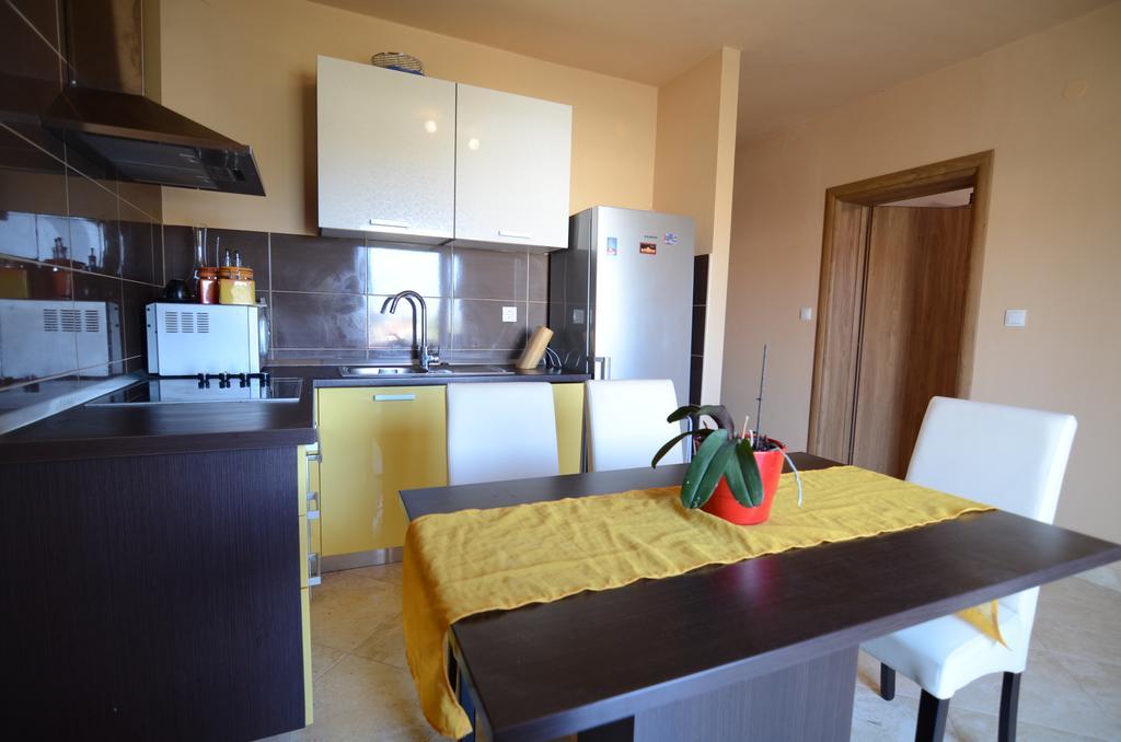 Apartment Emi Sukošan Zewnętrze zdjęcie